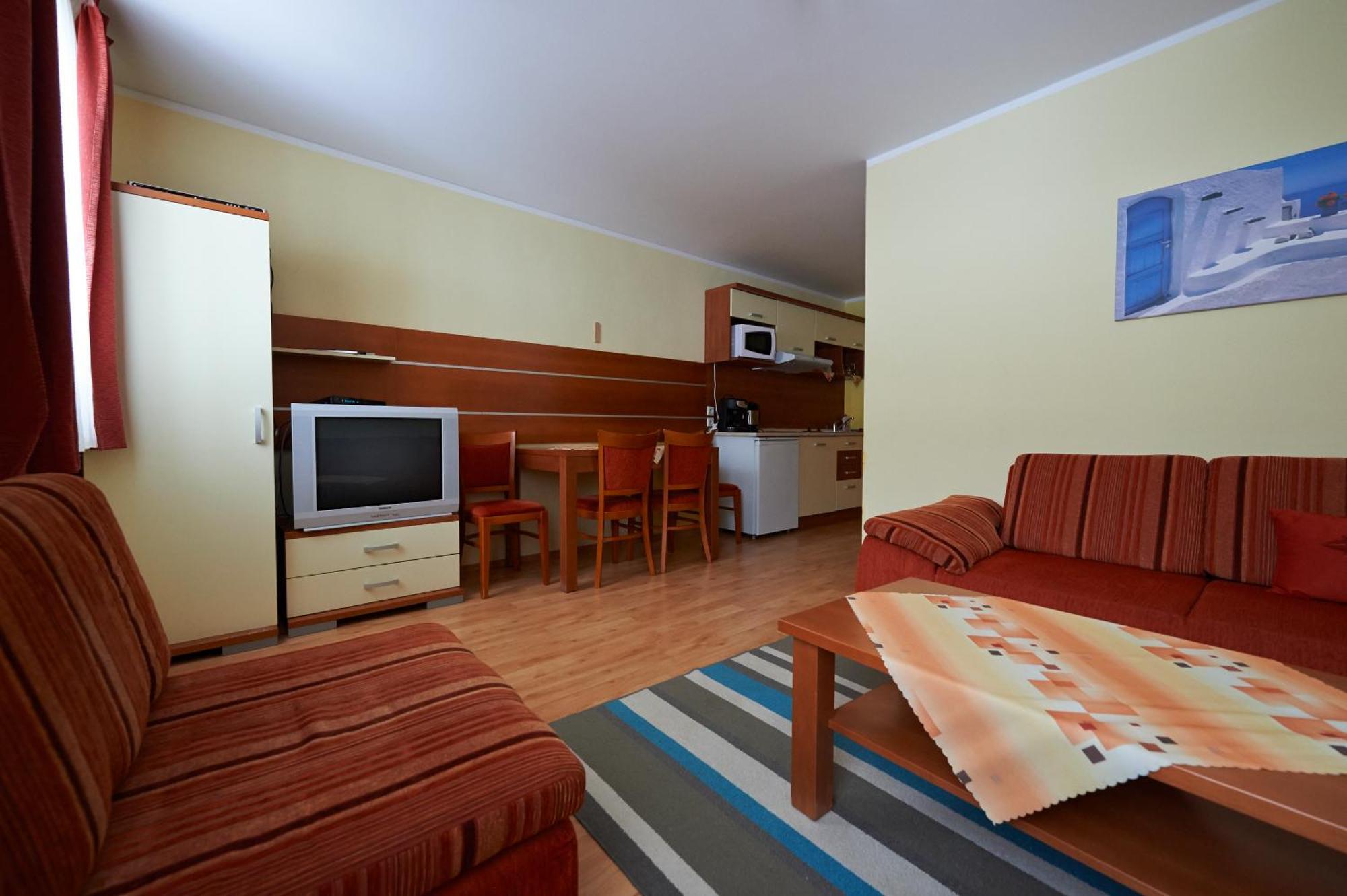 Family Apartments دونوفالي الغرفة الصورة